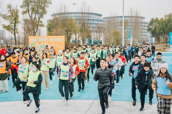 万搏官网_万搏(中国)
 “春季领跑 益起健康” —健康普及公益宣传活动圆满举办！